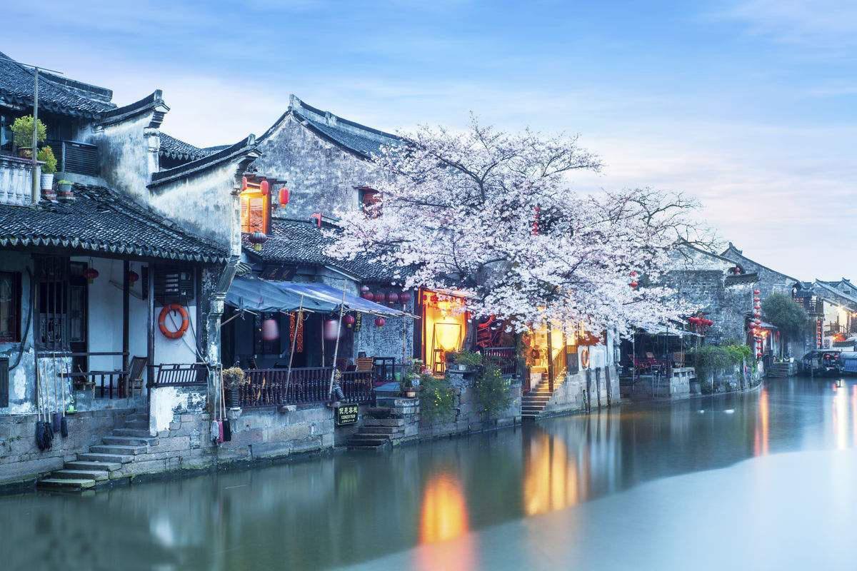 彩丽公主日常装扮